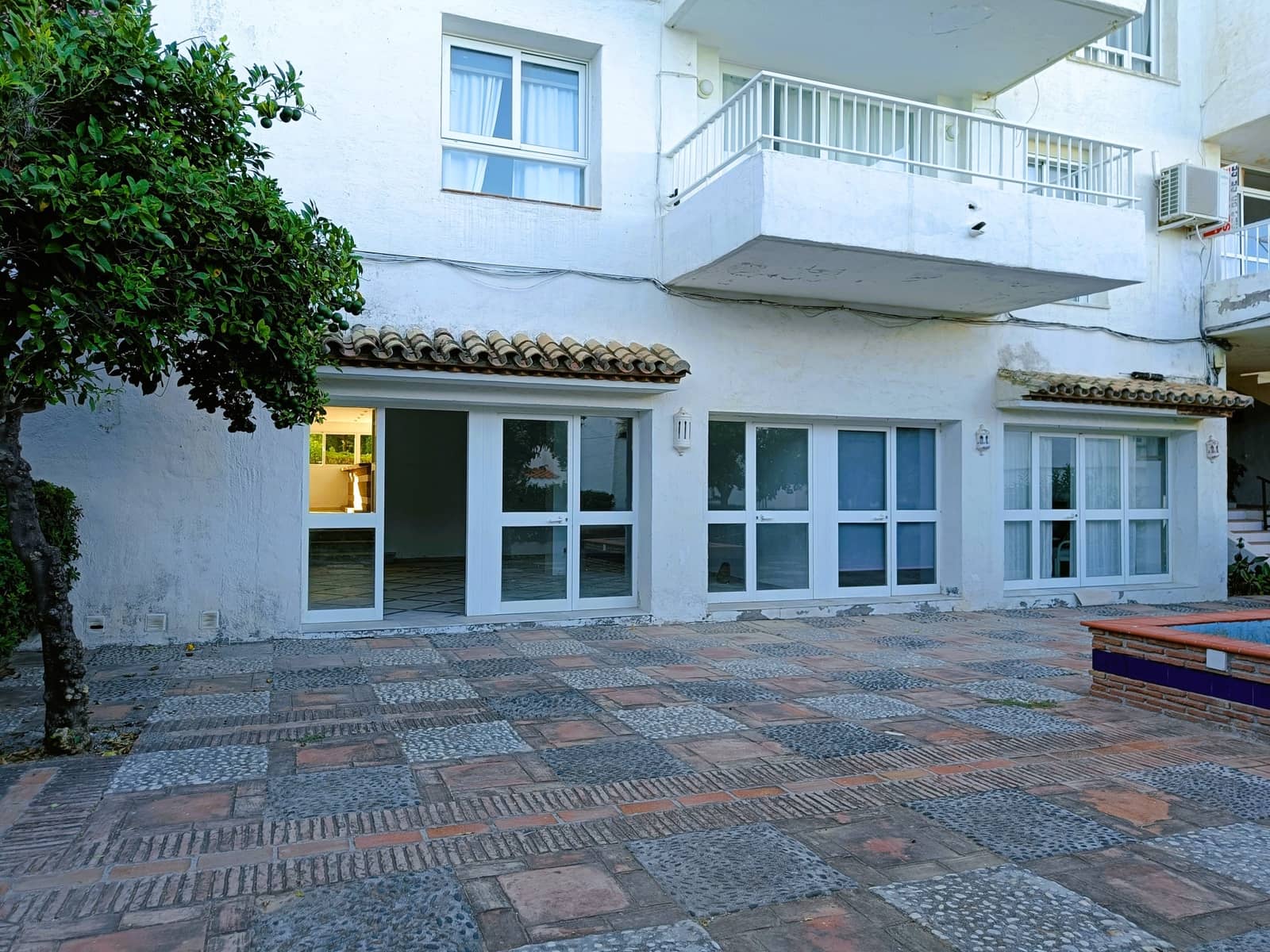 1 chambre Local Commercial à vendre à Bahia Dorada - 375 000 € (Ref: 9097270)
