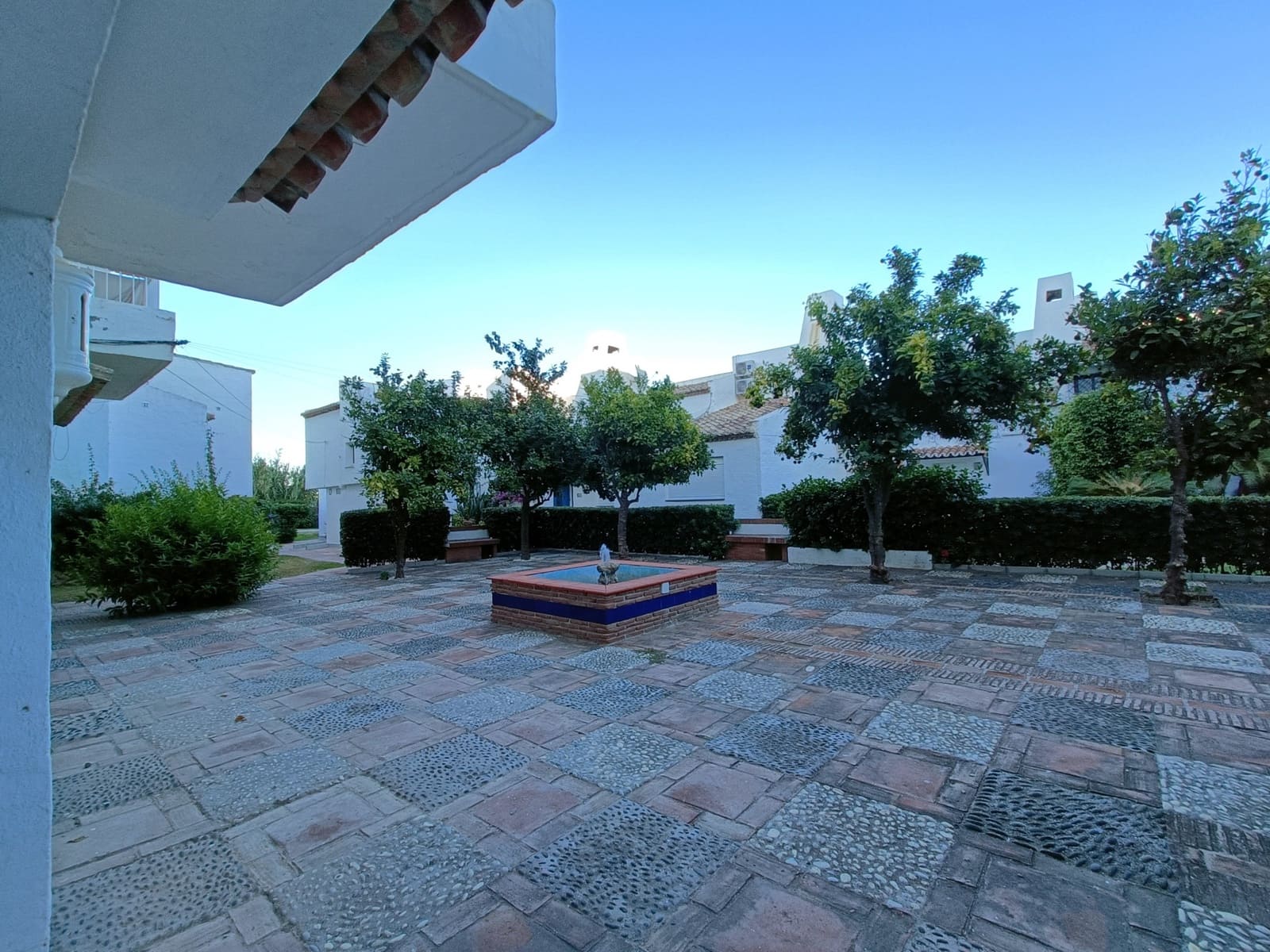 1 chambre Local Commercial à vendre à Bahia Dorada - 375 000 € (Ref: 9097270)