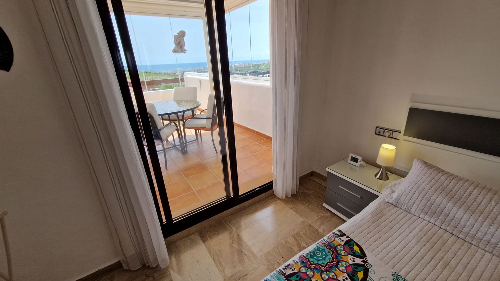 2 bedroom Penthouse for sale in Casares with pool garage - € 499,000 (Ref: 9097271)