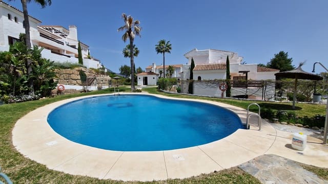 2 chambre Penthouse à vendre à Casares avec piscine garage - 499 000 € (Ref: 9097271)