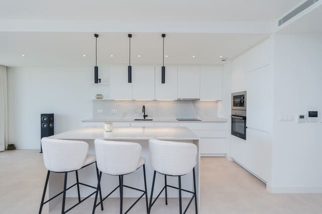 3 chambre Appartement à vendre à Casares avec piscine garage - 729 000 € (Ref: 9103602)