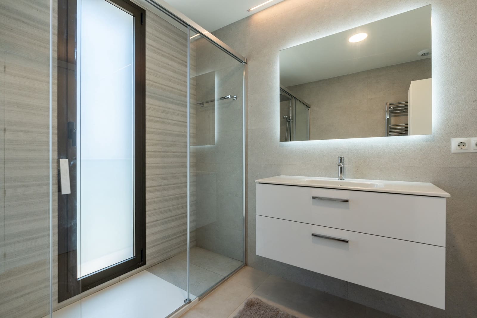 3 bedroom Apartment for sale in Casares with pool garage - € 729,000 (Ref: 9103602)