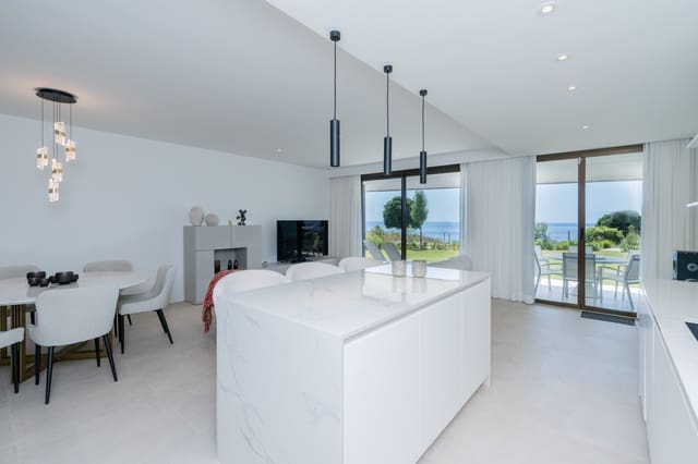 3 chambre Appartement à vendre à Casares avec piscine garage - 729 000 € (Ref: 9103602)