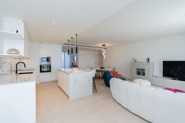 3 chambre Appartement à vendre à Casares avec piscine garage - 729 000 € (Ref: 9103602)