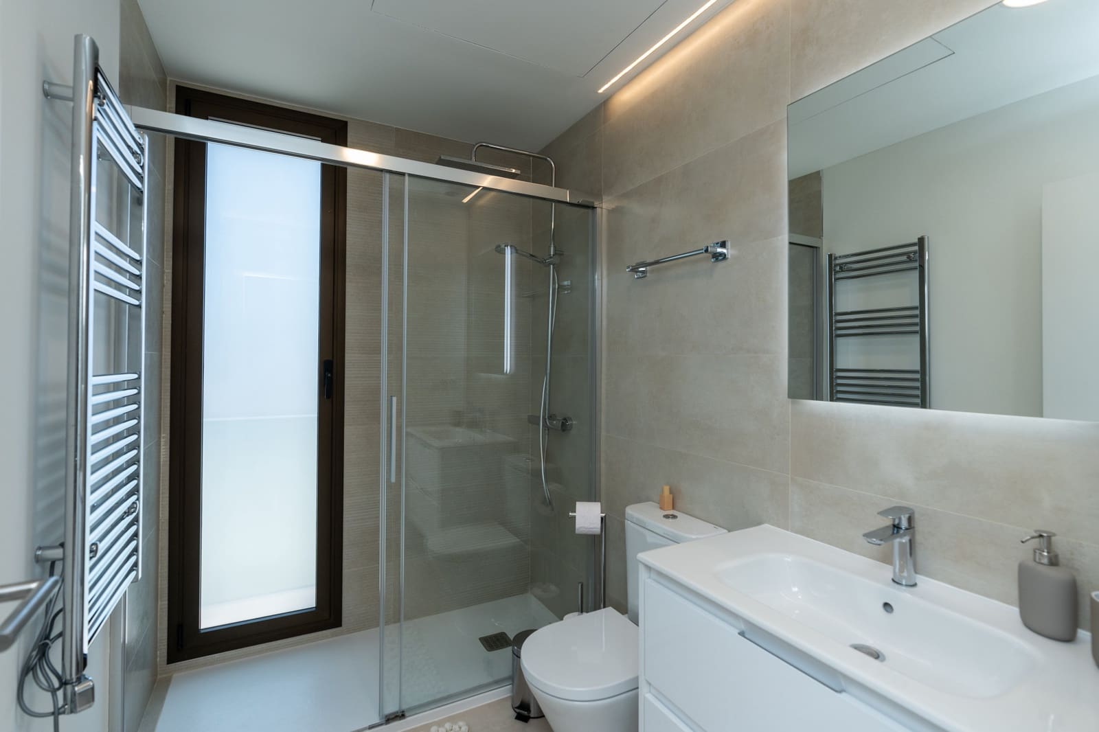 3 bedroom Apartment for sale in Casares with pool garage - € 729,000 (Ref: 9103602)