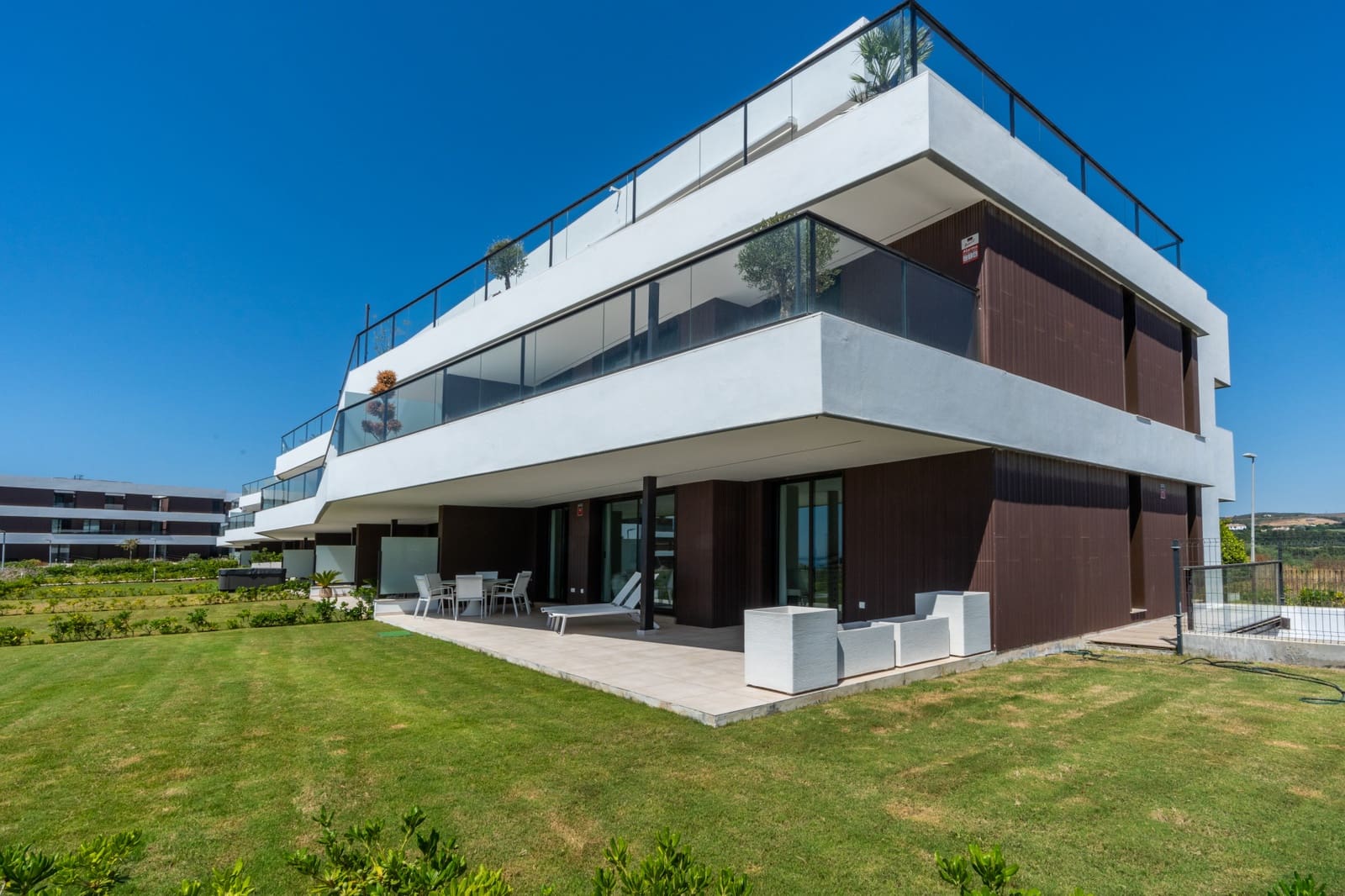 3 bedroom Apartment for sale in Casares with pool garage - € 729,000 (Ref: 9103602)