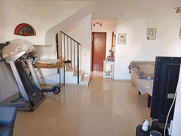 3 soverom Kjedet enebolig til salgs i Nueva Atalaya, Estepona med garasje - € 535 000 (Ref: 9111616)