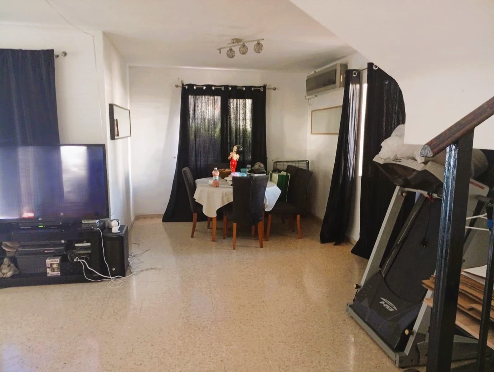 3 sypialnia Dom blizniak na sprzedaż w New Golden Mile z garażem - 580 000 € (Ref: 9111616)