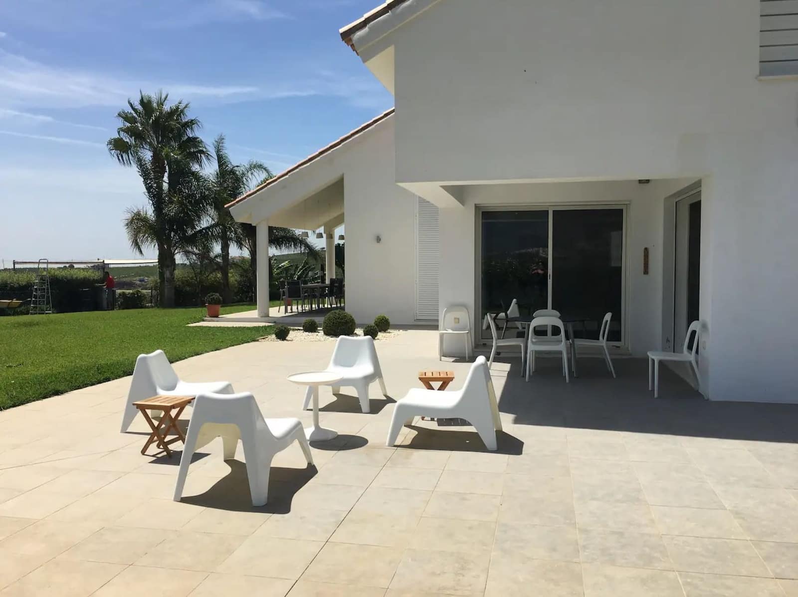 6 bedroom Villa for sale in San Luis de Sabinillas with pool garage - € 2,500,000 (Ref: 9131436)