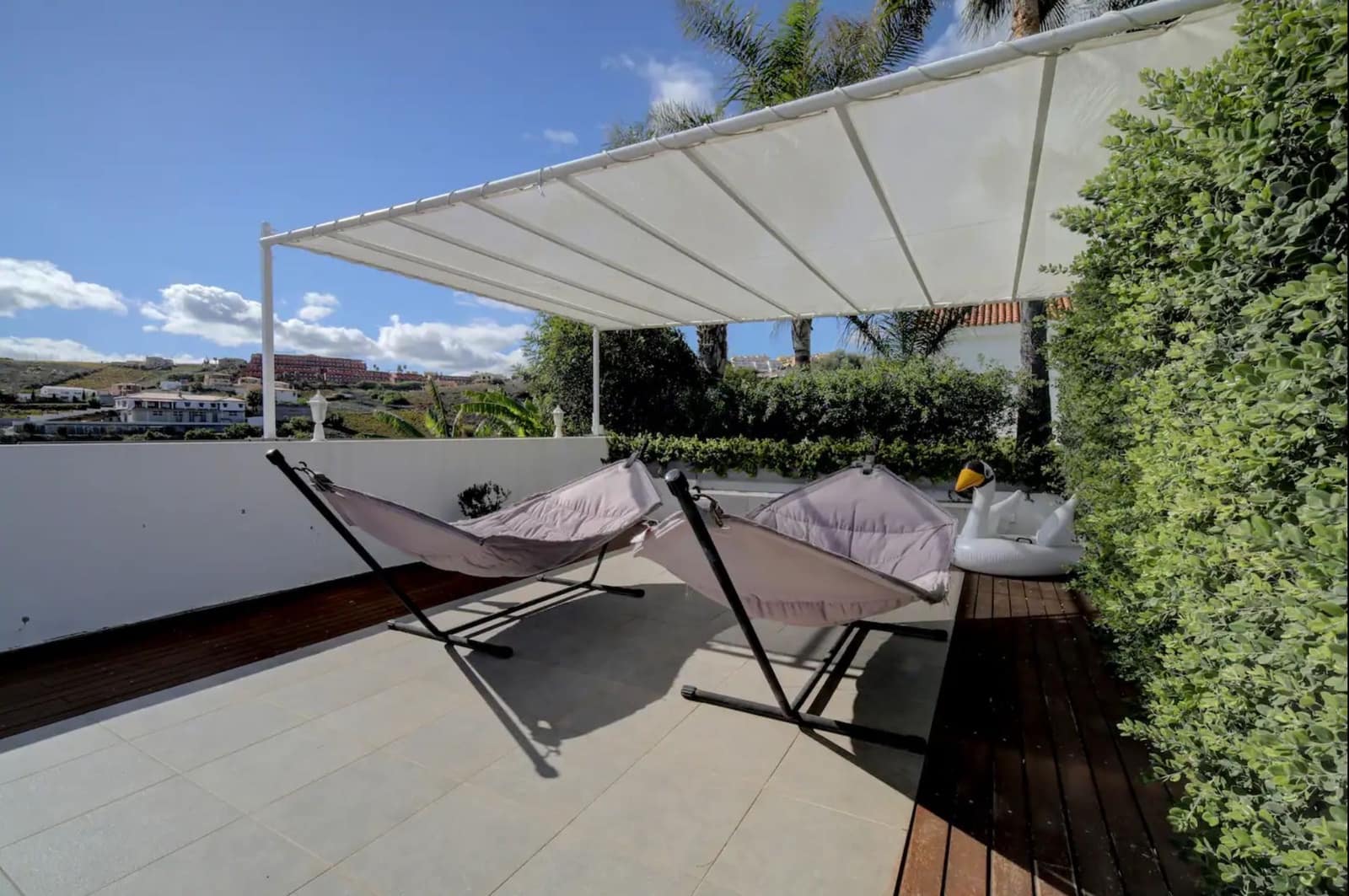 6 bedroom Villa for sale in San Luis de Sabinillas with pool garage - € 2,500,000 (Ref: 9131436)