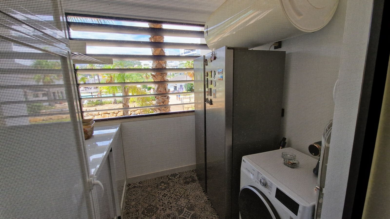 3 bedroom Apartment for sale in Estepona with pool garage - € 860,000 (Ref: 9138304)