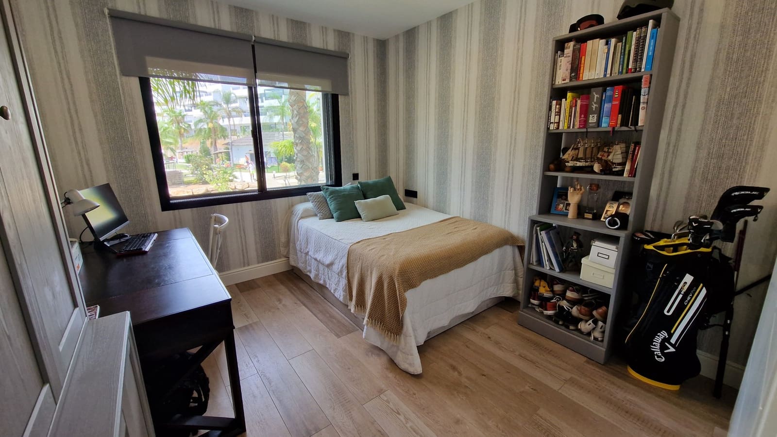 3 bedroom Apartment for sale in Estepona with pool garage - € 860,000 (Ref: 9138304)