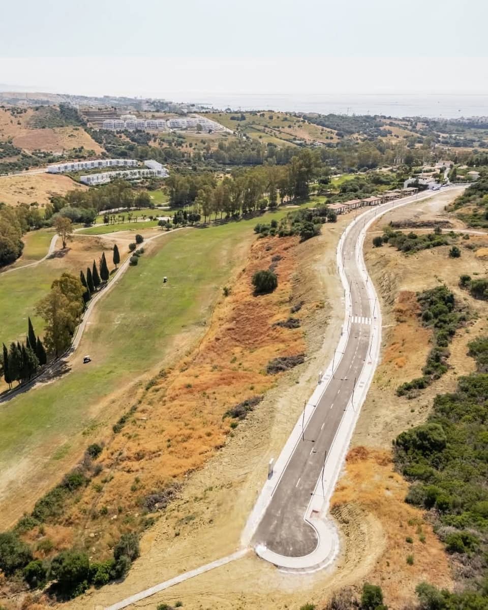 4 soverom Villa til salgs i Estepona med svømmebasseng - € 860 000 (Ref: 9172508)