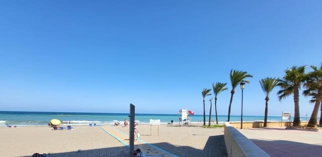 Restaurant/Bar til salg i San Luis de Sabinillas, Manilva - € 1.200.000 (Ref: 9182010)