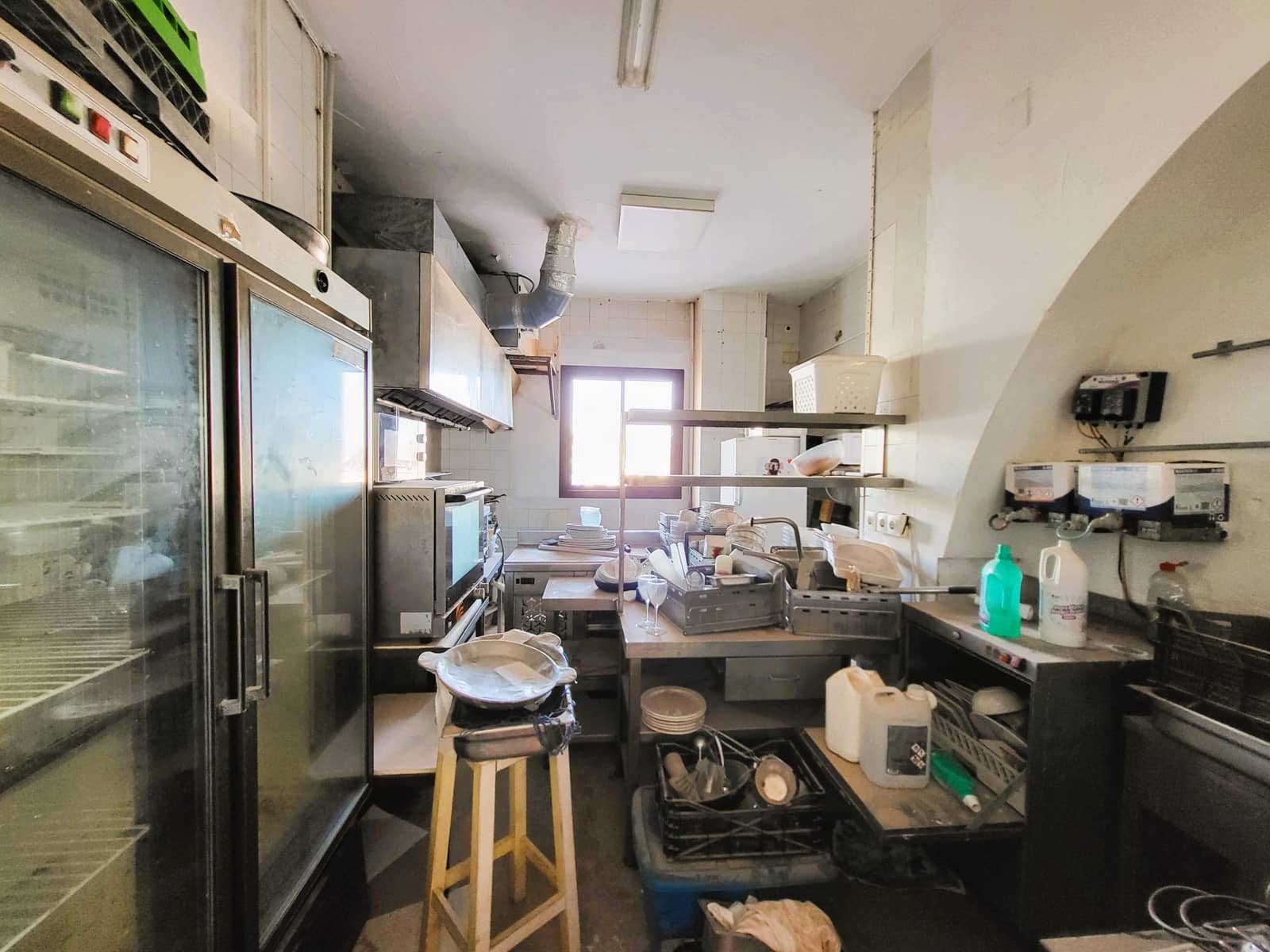 Restaurant/Bar til salg i San Luis de Sabinillas - € 1.200.000 (Ref: 9182010)