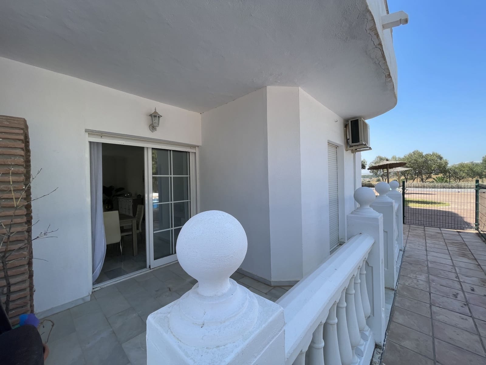 2 chambre Appartement à vendre à Estepona avec piscine garage - 239 000 € (Ref: 9191907)