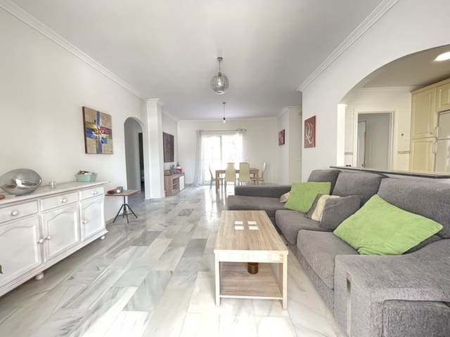 2 chambre Appartement à vendre à Estepona Golf, Estepona avec piscine garage - 239 000 € (Ref: 9191907)