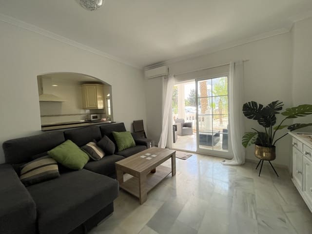 2 chambre Appartement à vendre à Estepona Golf, Estepona avec piscine garage - 239 000 € (Ref: 9191907)