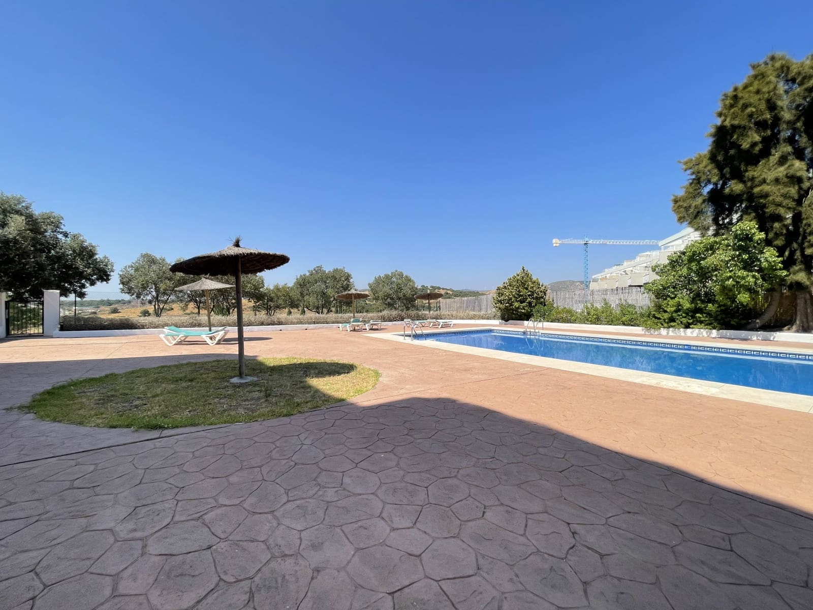 2 chambre Appartement à vendre à Estepona avec piscine garage - 239 000 € (Ref: 9191907)