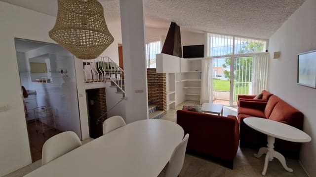 Pareado de 3 habitaciones en Bahía Dorada, Estepona en venta con piscina - 499.000 € (Ref: 9223729)