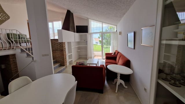Pareado de 3 habitaciones en Bahía Dorada, Estepona en venta con piscina - 499.000 € (Ref: 9223729)