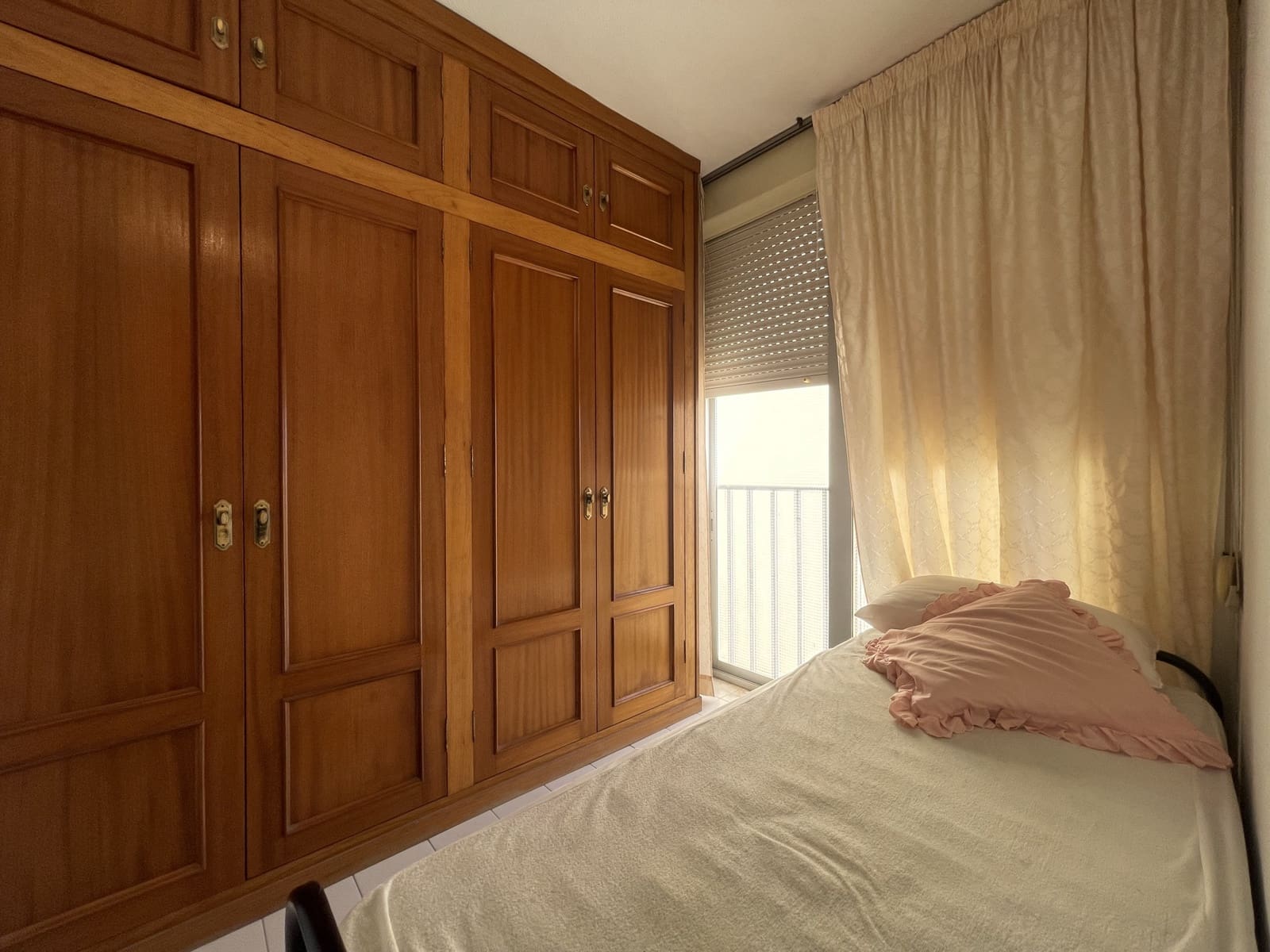 3 chambre Appartement à vendre à Estepona avec piscine garage - 450 000 € (Ref: 9228031)