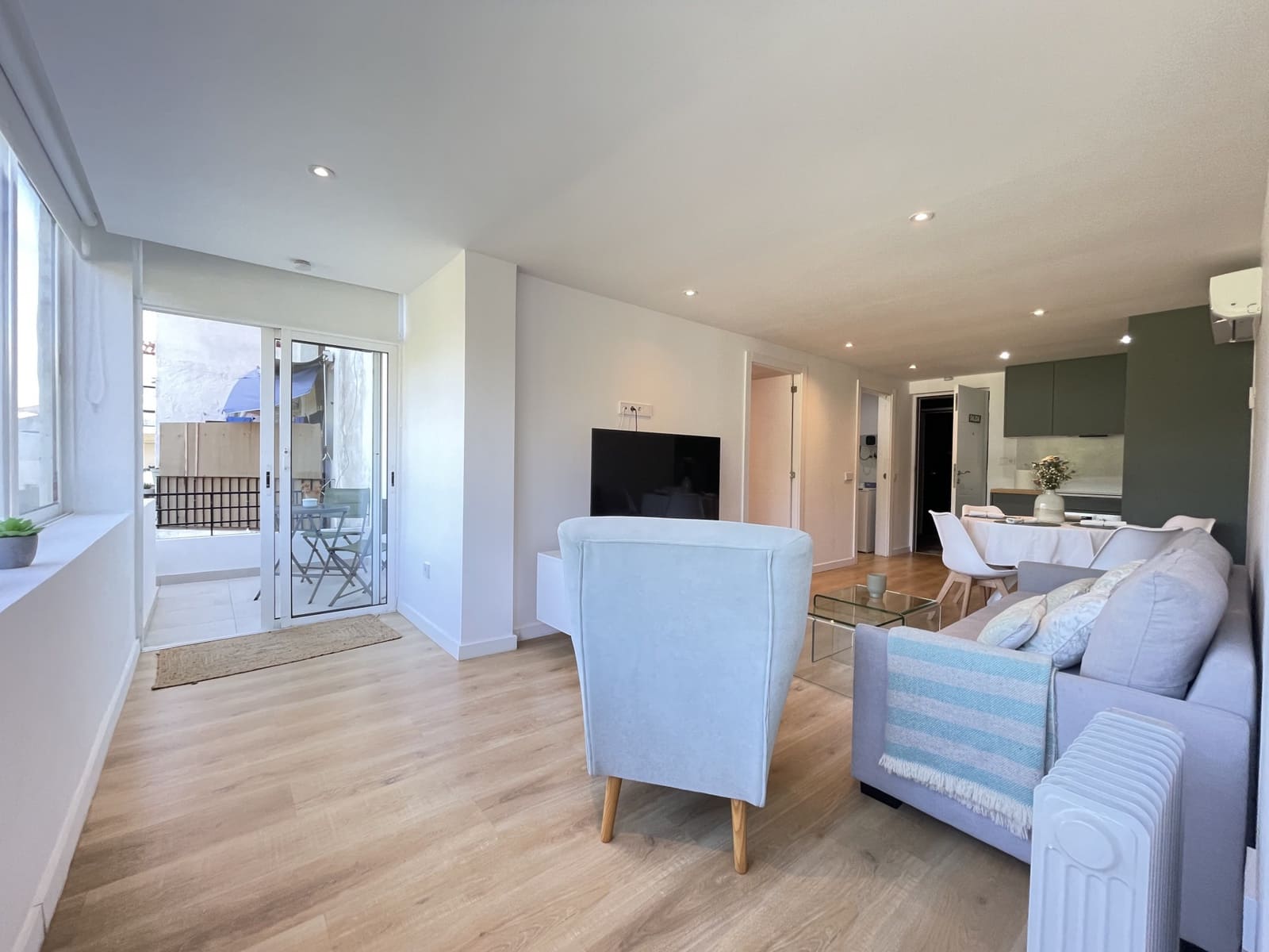 2 bedroom Apartment for sale in Bahia Dorada with pool garage - € 267,000 (Ref: 9230690)