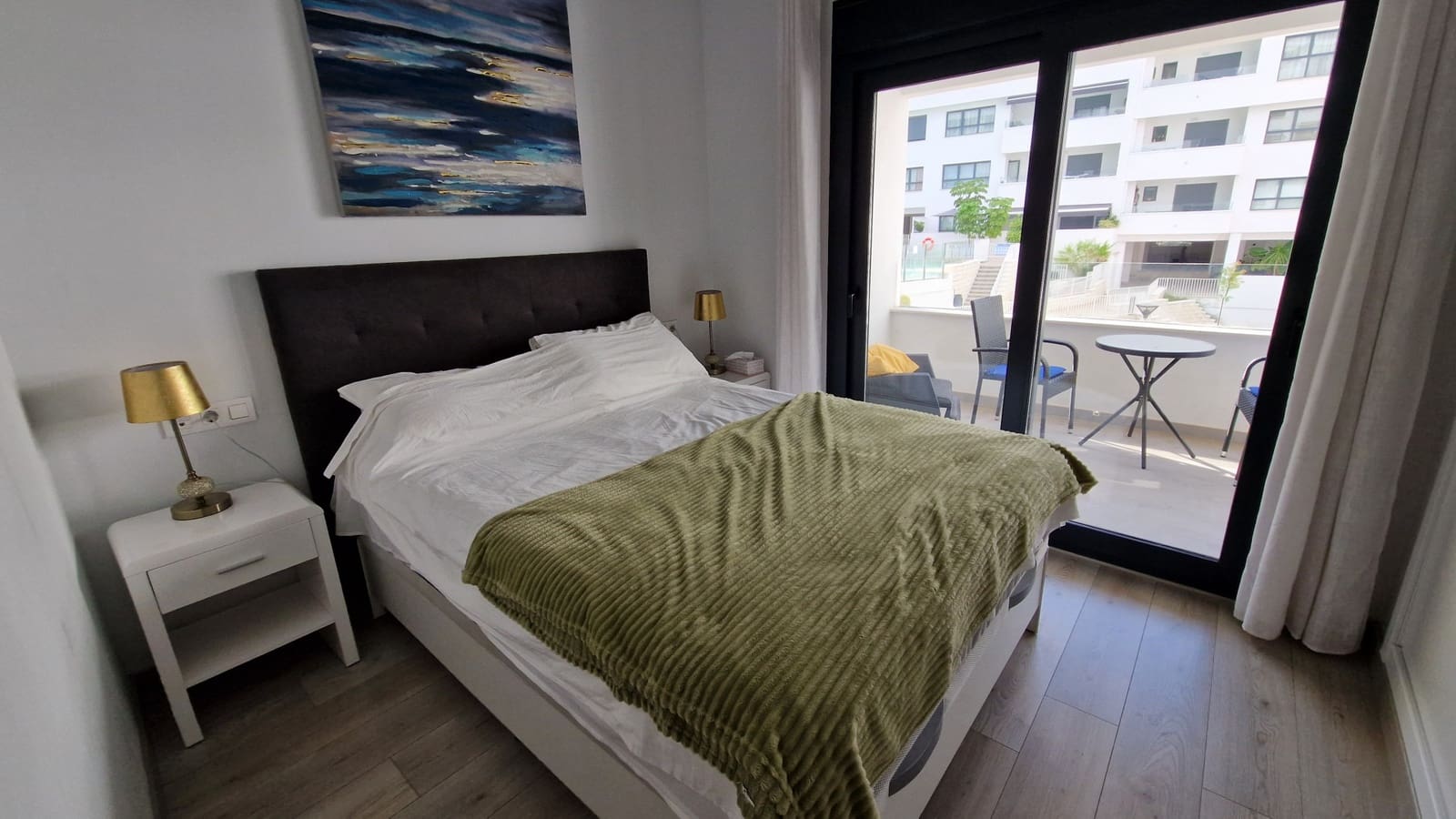 2 chambre Appartement à vendre à Estepona avec piscine garage - 380 000 € (Ref: 9256381)