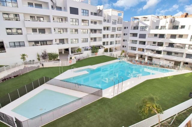 2 Zimmer Apartment zu verkaufen in Estepona mit Pool Garage - 369.000 € (Ref: 9256381)