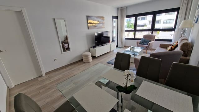 2 Zimmer Apartment zu verkaufen in Estepona mit Pool Garage - 369.000 € (Ref: 9256381)