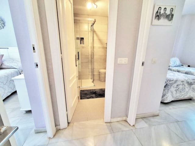 Apartamento de 2 habitaciones en Manilva en venta con garaje - 275.000 € (Ref: 9289764)