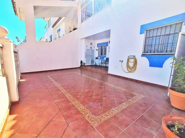 2 soverom Leilighet til salgs i Manilva med garasje - € 275 000 (Ref: 9289764)