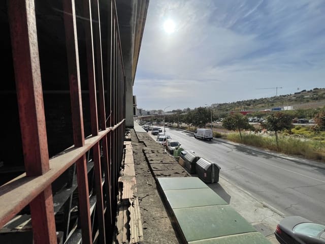 Commercieel te koop in Estepona - € 175.600 (Ref: 9312063)