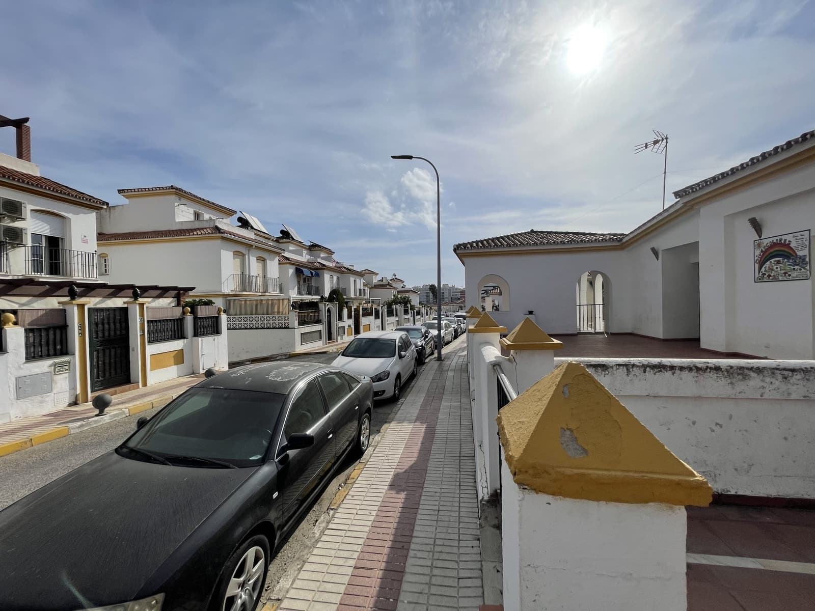 Komercyjne na sprzedaż w Estepona - 175 600 € (Ref: 9312063)