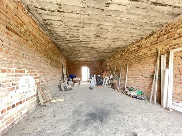 Commercieel te koop in Estepona - € 175.600 (Ref: 9312063)