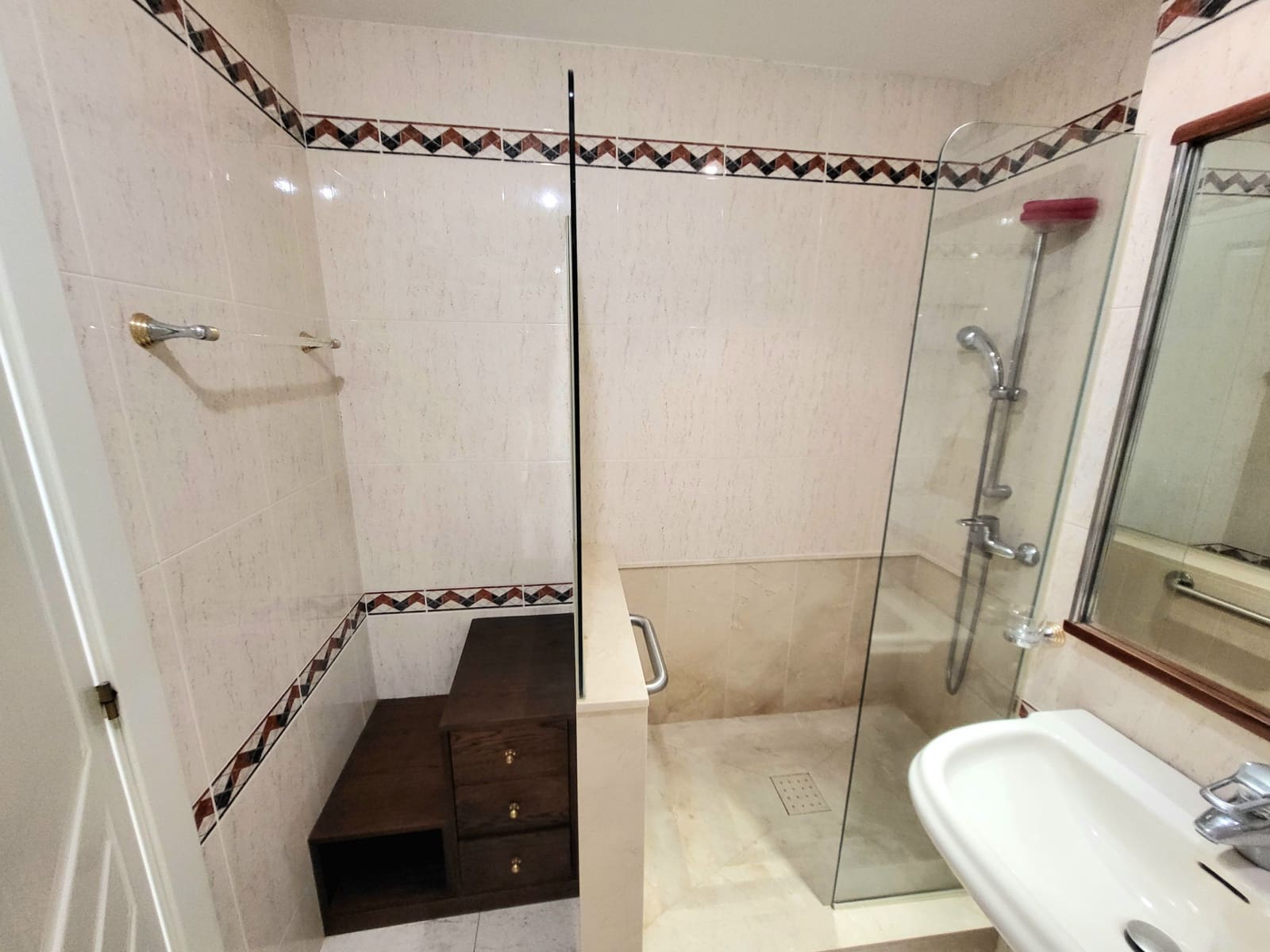 3 sypialnia Mieszkanie na sprzedaż w Estepona - 950 000 € (Ref: 9325179)