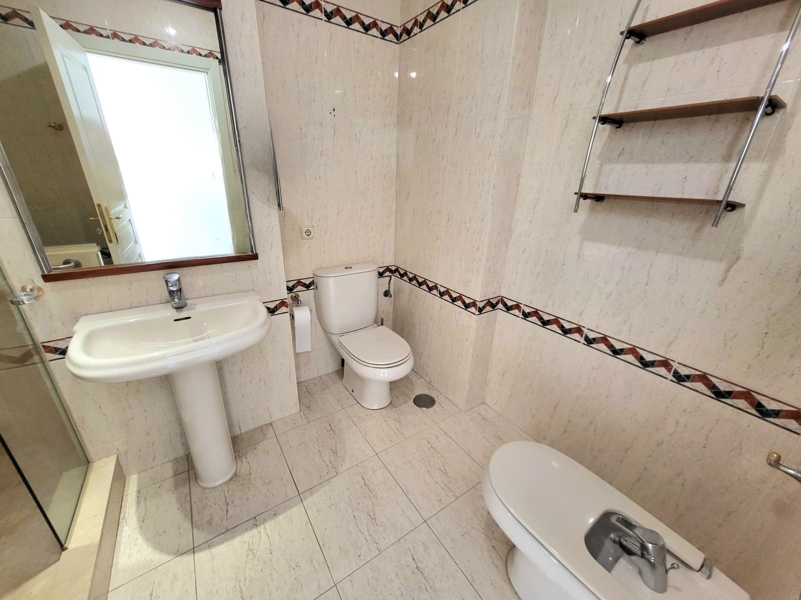 3 sypialnia Mieszkanie na sprzedaż w Estepona - 950 000 € (Ref: 9325179)