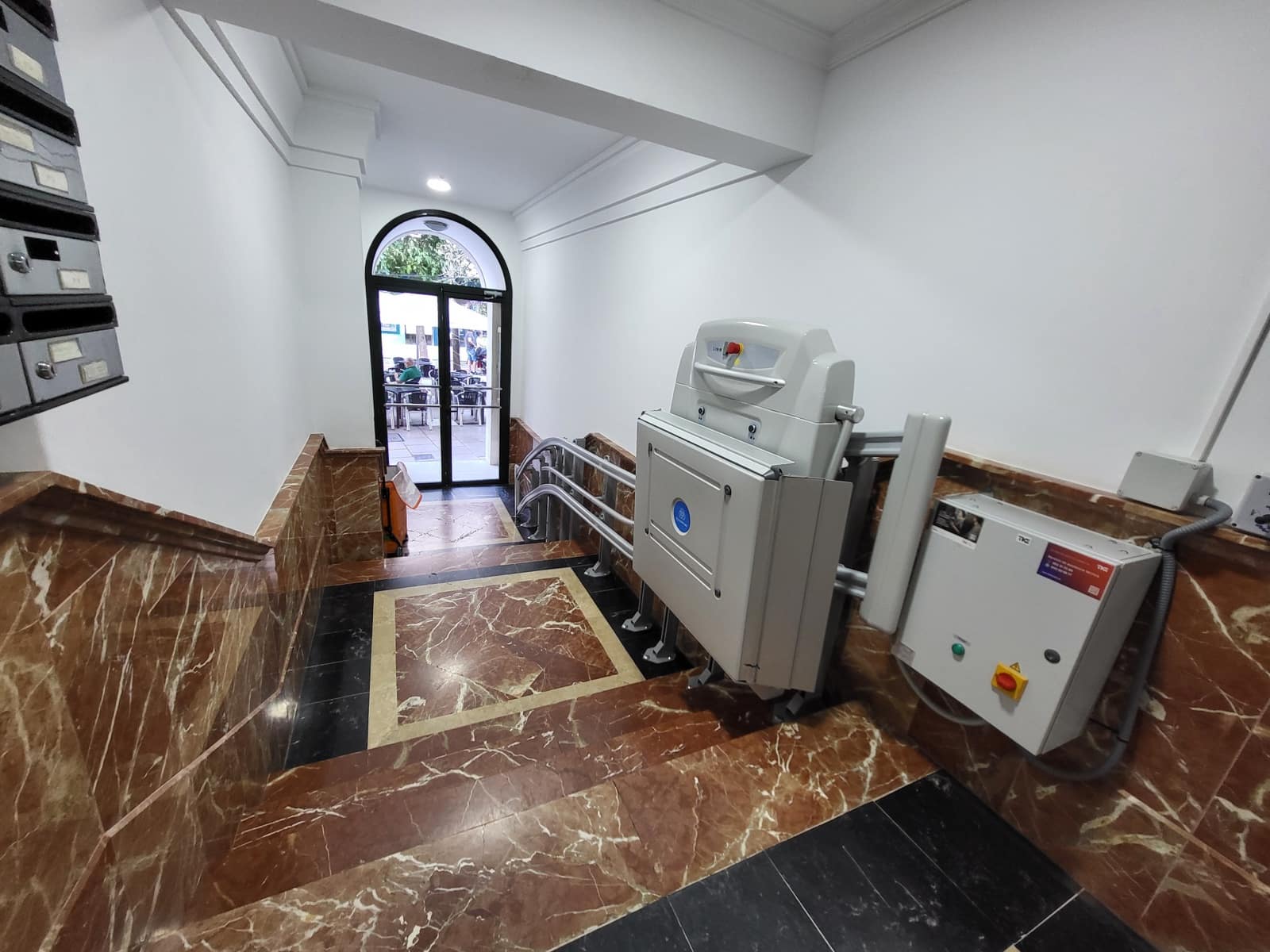 3 sypialnia Mieszkanie na sprzedaż w Estepona - 950 000 € (Ref: 9325179)