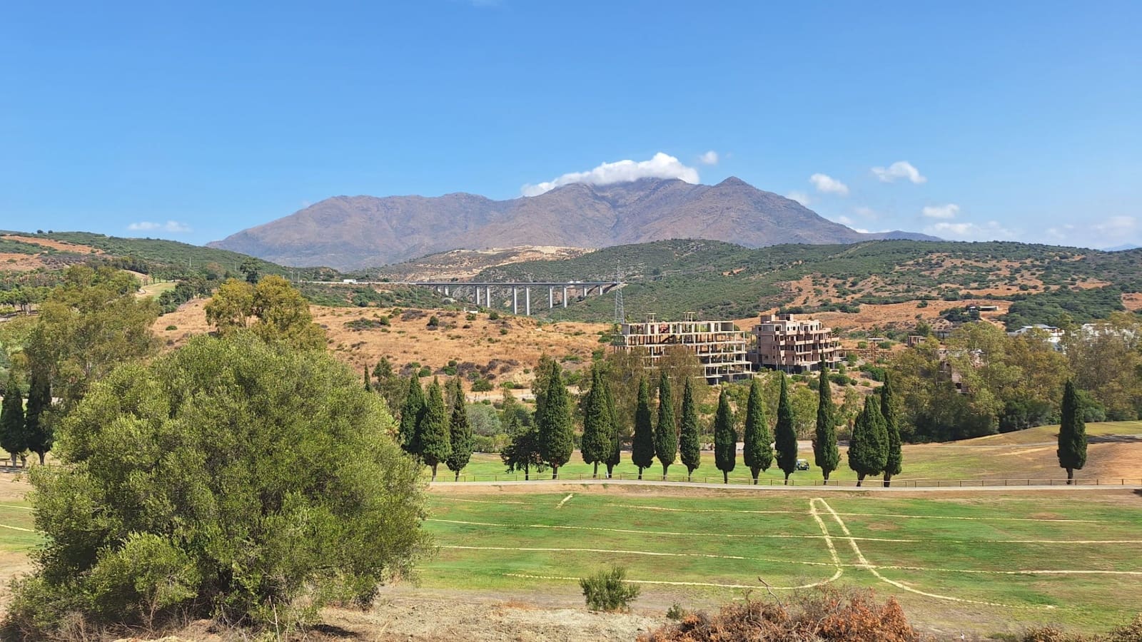 Byggetomt til salgs i Estepona - € 165 000 (Ref: 9328648)