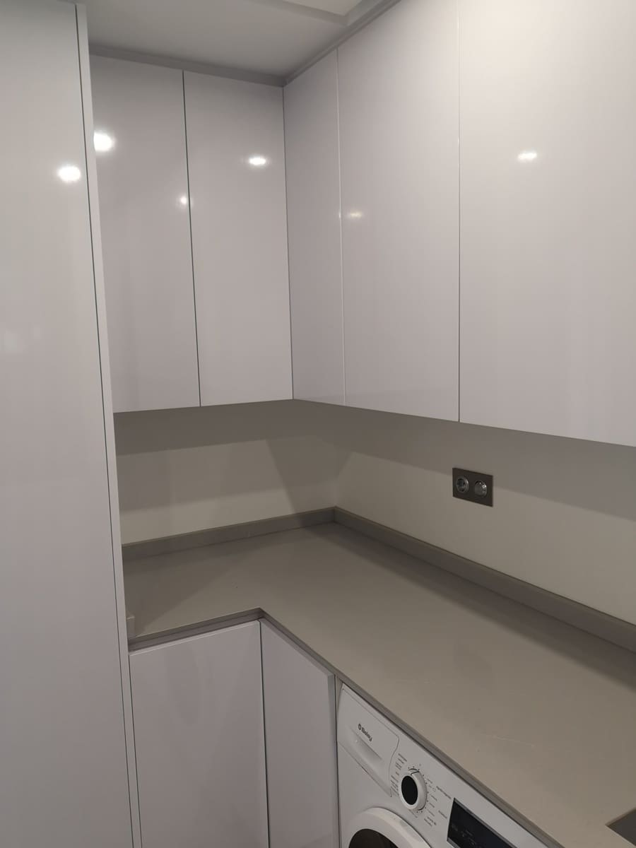 Casa de 4 habitaciones en Estepona en venta con garaje - 595.000 € (Ref: 9335643)