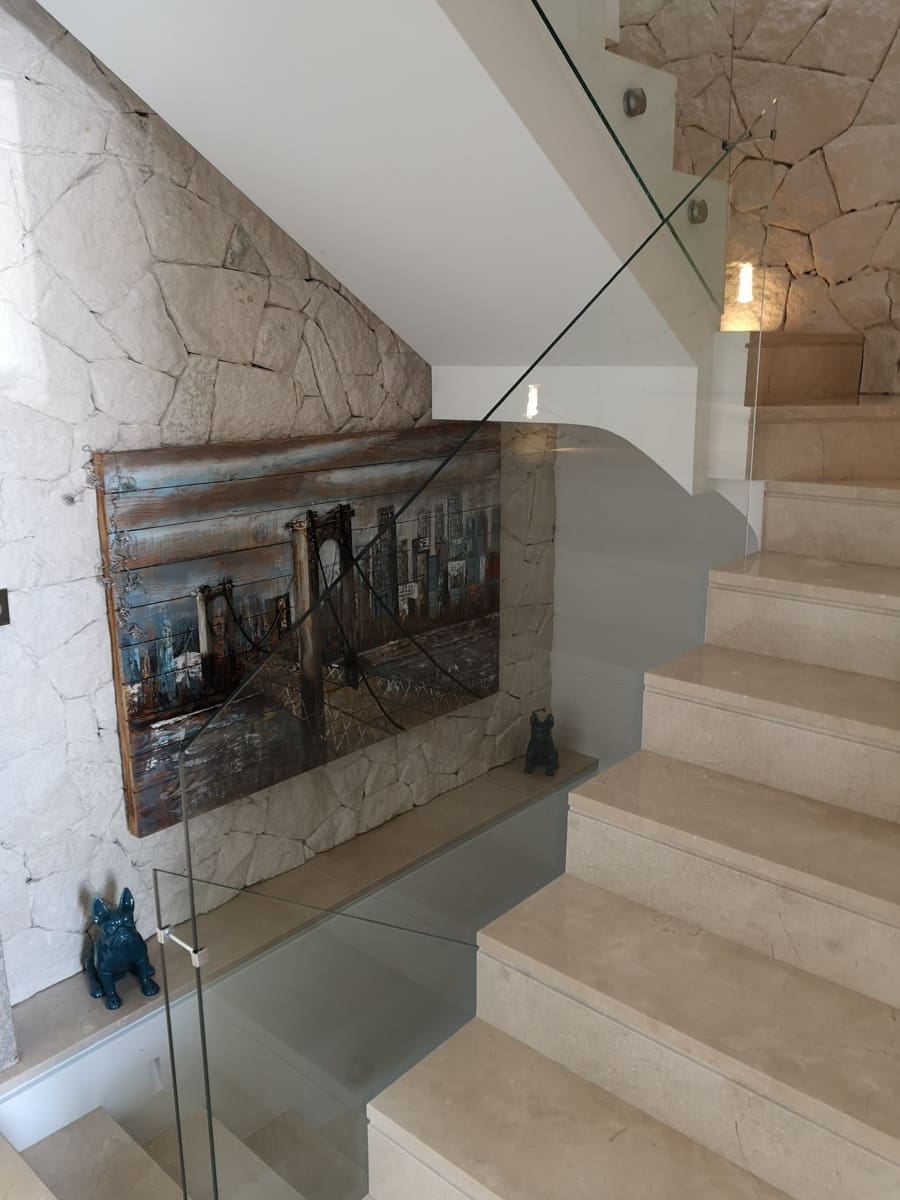 Casa de 4 habitaciones en Estepona en venta con garaje - 595.000 € (Ref: 9335643)