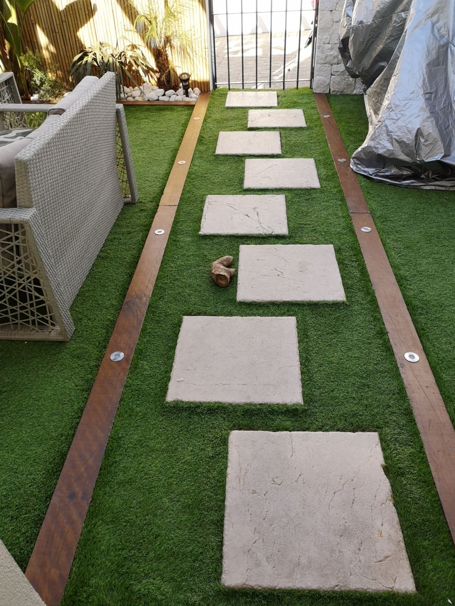 Casa de 4 habitaciones en Estepona en venta con garaje - 595.000 € (Ref: 9335643)