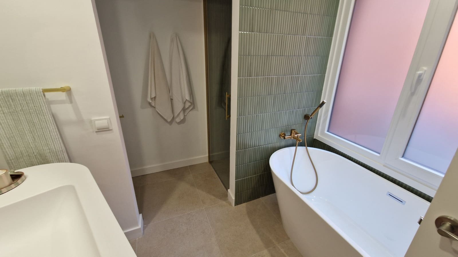 2 sypialnia Apartament na sprzedaż w El Paraiso z basenem garażem - 499 000 € (Ref: 9340356)