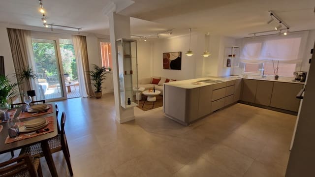 2 Zimmer Apartment zu verkaufen in El Paraiso, Estepona mit Pool Garage - 499.000 € (Ref: 9340356)