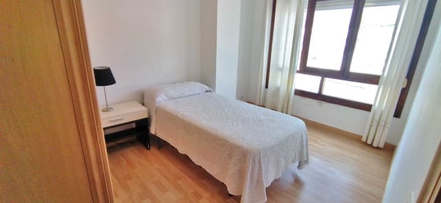 3 bedroom Flat for sale in Estepona - € 449,000 (Ref: 9348619)