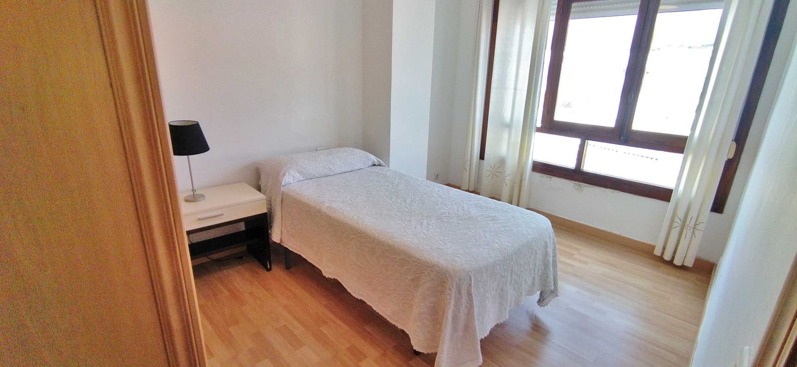 3 sovrum Lägenhet till salu i Estepona - 449 000 € (Ref: 9348619)