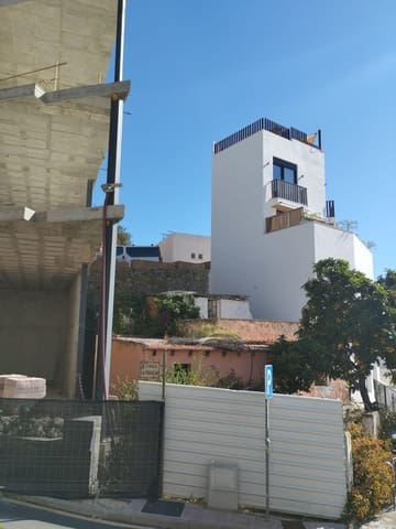 Terrain à Bâtir à vendre à Benahavís - 240 000 € (Ref: 9352942)