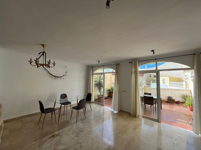 3 chambre Maison de Ville à vendre à Seghers, Estepona avec piscine garage - 575 000 € (Ref: 9357790)