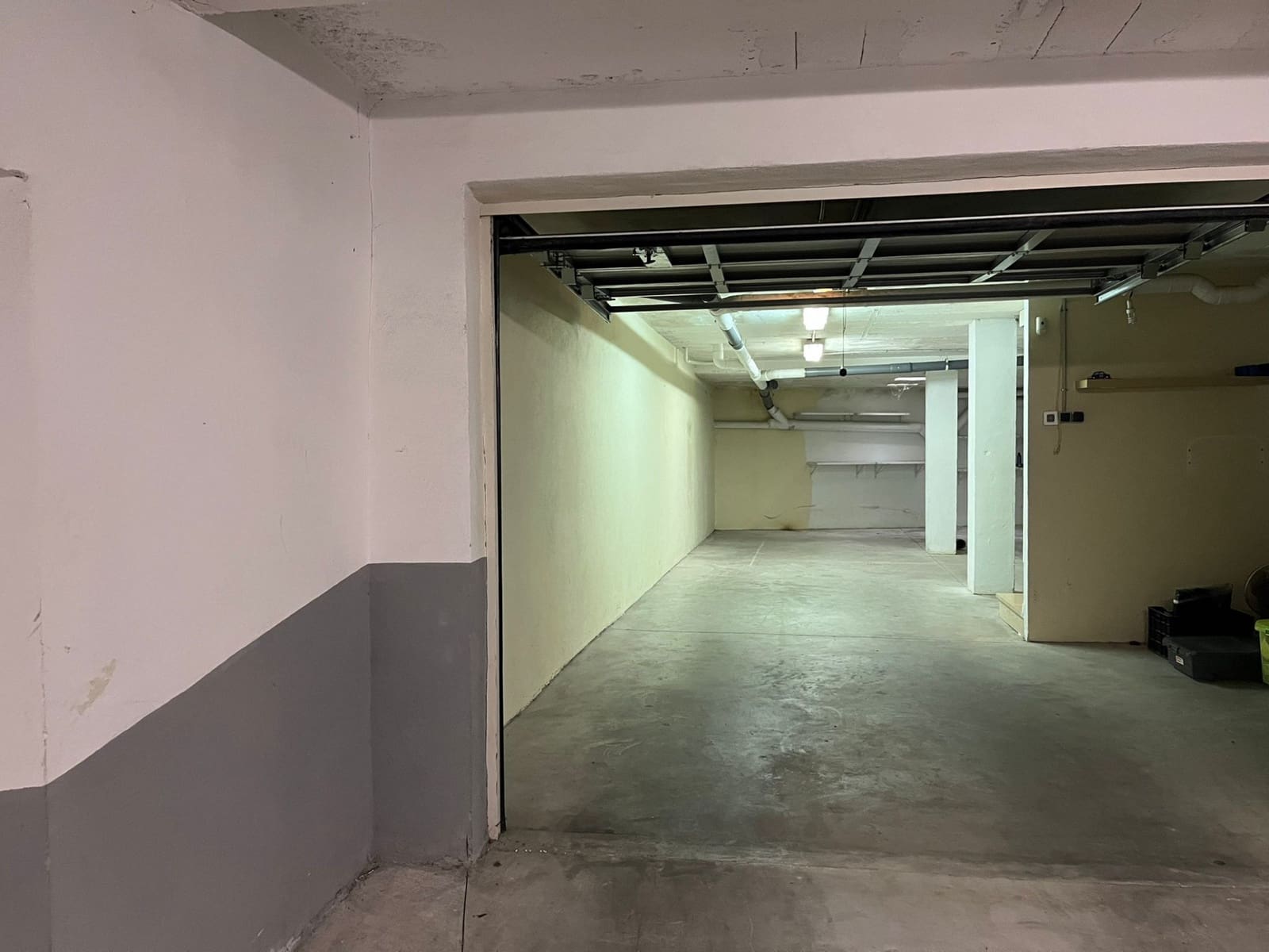 3 soveværelse Byhus til salg i Estepona med swimmingpool garage - € 575.000 (Ref: 9357790)