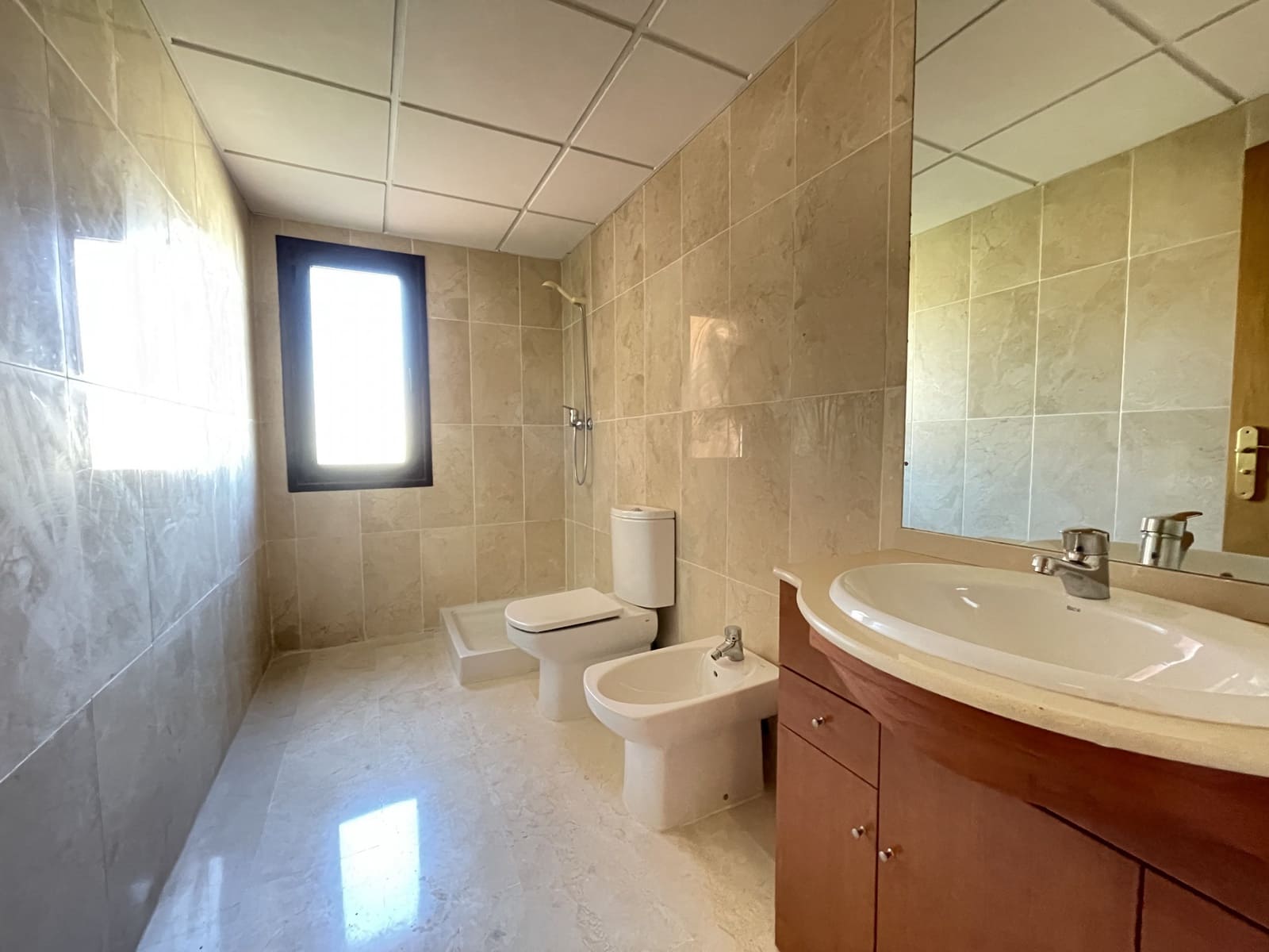 1 bedroom Apartment for sale in Estepona with pool garage - € 318,000 (Ref: 9360956)